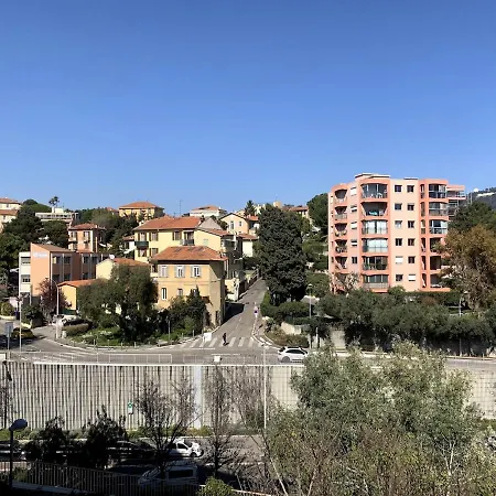 Appartement 3-r Bright, Within 15 Min Walk *